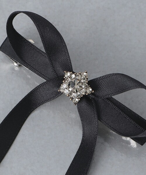 UNITED ARROWS(ユナイテッドアローズ)の「スタービジュー リボン バレッタ(バレッタ/ヘアクリップ・レディース・ブラック・FREE)」の5枚目の写真