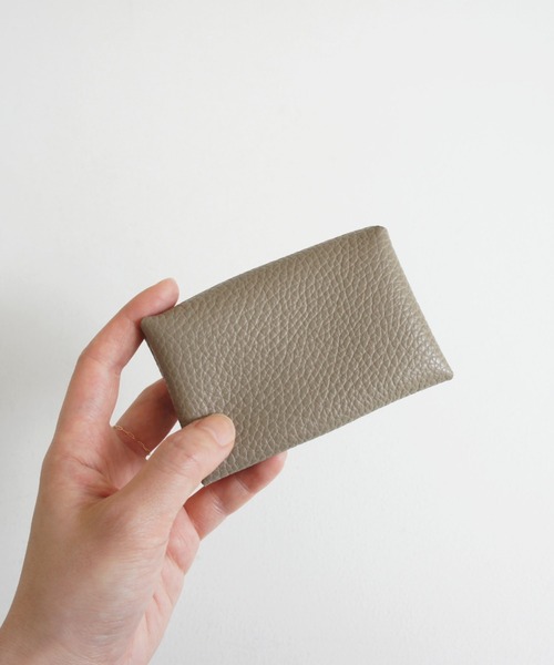 TIDEWAY（タイドウェイ）の「MONTH ITALY LEATHER CARD CASE / 名刺入れ（名刺入れ・レディース・ホワイト/ブラック/レッド/ターコイズブルー/ライム/オレンジ/ブルー/グリーン/ミント/ピンクベージュ/ライトベージュ/グレイッシュベージュ・FREE）」の4枚目の写真