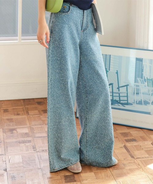 KOBE LETTUCE（コウベレタス）の「ツイードデニムワイドパンツ（デニムパンツ・レディース・ブルー/ライトブルー・PM/M）」の2枚目の写真