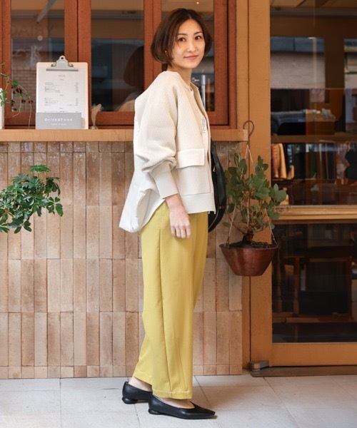 Bou Jeloud(ブージュルード)の「カーブラインパンツ(その他パンツ・レディース・イエロー/ベージュ・MEDIUM)」の11枚目の写真