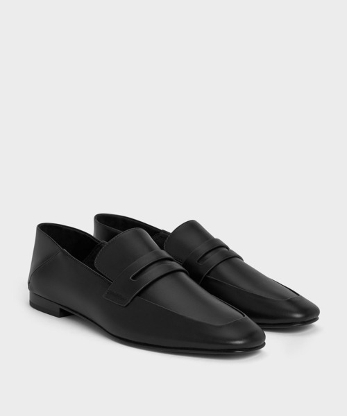 CHARLES & KEITH(チャールズ & キース)の「アーモンドトゥ ペニーローファー(ローファー・レディース・ブラック/ブラウン/ホワイト・23cm/22.5cm/24.5cm/23.5cm/25.5cm/25cm)」の4枚目の写真