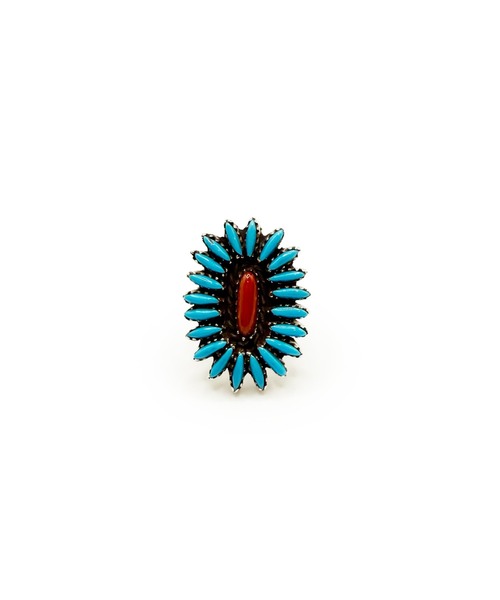 Indian Jewelry（インディアンジュエリー）の「オーバルフラワーモチーフターコイズコーラルコンビシルバーリング  Made in USA（リング・レディース・シルバー・#9/#12）」の2枚目の写真