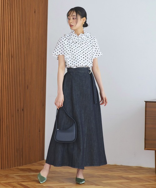 RUIRUE BOUTIQUE(ルイルエブティック)の「洗える | 選べる素材 ( シアー 無地 / ドット ) フリル スタンドカラー ブラウス | レディース オフィスカジュアル 通勤 半袖 おしゃれ きれいめ トップス シャツ(シャツ/ブラウス・レディース・ダークグレー/ホワイト系その他/グレー/ブラック系その他/ブラック/ピンク系その他・M/L)」の9枚目の写真