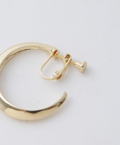 NANO universe（ナノユニバース）の「フープイヤリング（イヤリング・レディース・ゴールド/シルバー・FREE）」の6枚目の写真