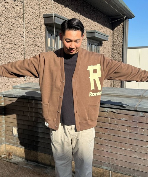 Romon（ロマン）の「Romon Loose Fit Sweat Cardigan（カーディガン/ボレロ・レディース・ダークブラウン/ブラック・L/M/XL）」の5枚目の写真