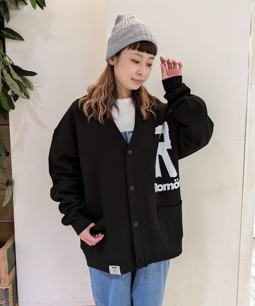 Romon（ロマン）の「Romon Loose Fit Sweat Cardigan（カーディガン/ボレロ・レディース・ダークブラウン/ブラック・L/M/XL）」の8枚目の写真