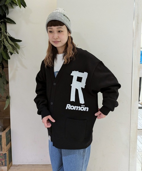 Romon（ロマン）の「Romon Loose Fit Sweat Cardigan（カーディガン/ボレロ・レディース・ダークブラウン/ブラック・L/M/XL）」の9枚目の写真