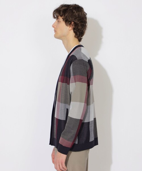BLACK LABEL CRESTBRIDGE（ブラックレーベル・クレストブリッジ）の「【WEB・一部店舗限定】クレストブリッジチェックインレーキナガシカーディガン（カーディガン/ボレロ・メンズ・ベージュ系その他6/ダークネイビー・M）」の10枚目の写真
