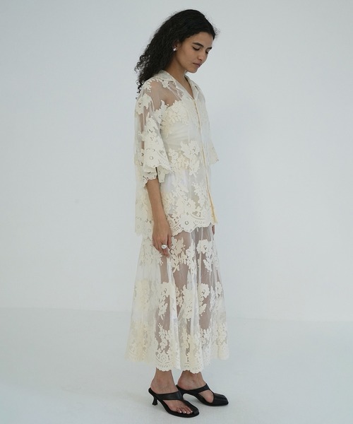 CLANE(クラネ)の「SHEER FLOWER LACE SKIRT(スカート・レディース・その他/アイボリー・1/0/2)」の7枚目の写真