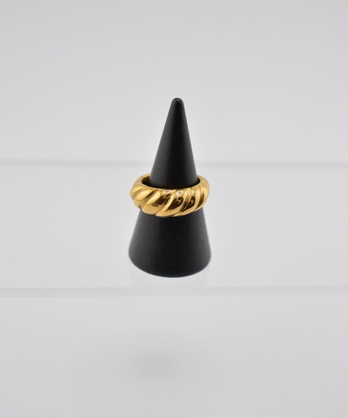BROTHERHOOD(ブラザーフッド)の「【earyear】Ripple Band design peti Volume Ring(リング・レディース・シルバー/ゴールド・SMALL/MEDIUM/LARGE)」の13枚目の写真