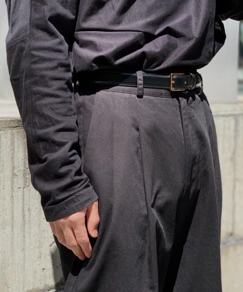 Toironier(トワロニエ)の「Toironier/トワロニエ/2Tuck CHINO Pants(チノパンツ・メンズ・グレー/ベージュ/ブラック・1/2)」の10枚目の写真