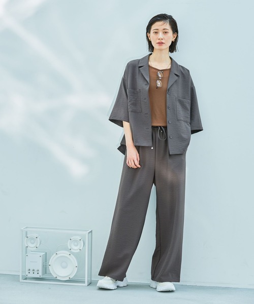 LAKOLE(ラコレ)の「【セットアップ対応/多機能ウェア】サップVTG開襟シャツ / 452732(シャツ/ブラウス・レディース・スミクロ/チャコールグレー/ライトベージュ・FREE)」の13枚目の写真