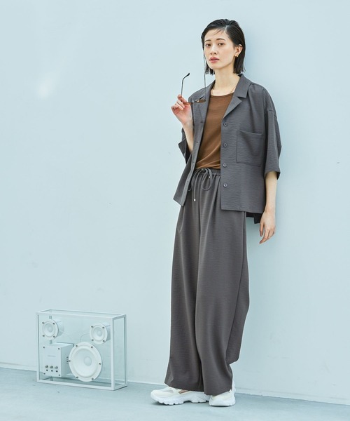 LAKOLE(ラコレ)の「【セットアップ対応/多機能ウェア】サップVTG開襟シャツ / 452732(シャツ/ブラウス・レディース・スミクロ/チャコールグレー/ライトベージュ・FREE)」の15枚目の写真