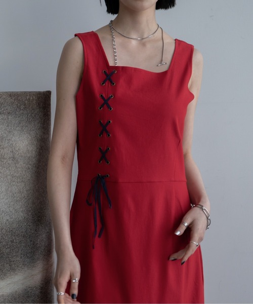 VACANCY（ヴァカンシー）の「レースアップ2wayチャイナワンピース（ワンピース・レディース・ブラック/レッド・LARGE/MEDIUM）」の3枚目の写真