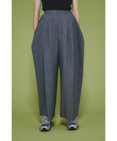 HeRIN.CYE（ヘリンドットサイ）の「Many tuck pants　　メニータックパンツ（その他パンツ・レディース・オフホワイト/グレー/ブラウン・36/38）」の3枚目の写真