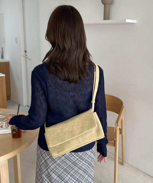 DISCOAT（ディスコート）の「フラップベルトショルダーバッグ（ショルダーバッグ・レディース・ブラウン/ベージュ/ブラック・FREE）」の22枚目の写真