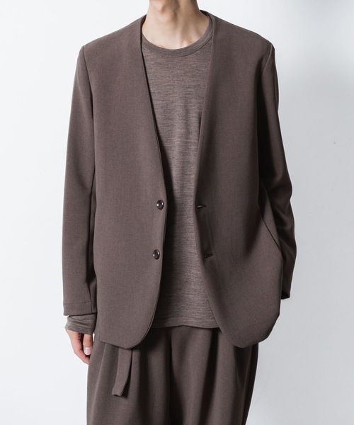 ATTACHMENT（アタッチメント）の「PE ストレッチダブルクロス カラーレス JKT / PE STRETCH DOUBLE CLOTH COLLARLESS JKT（ノーカラージャケット・メンズ・ダークグレー/カーキ系/グレー/ブラック・1/3/2）」の4枚目の写真