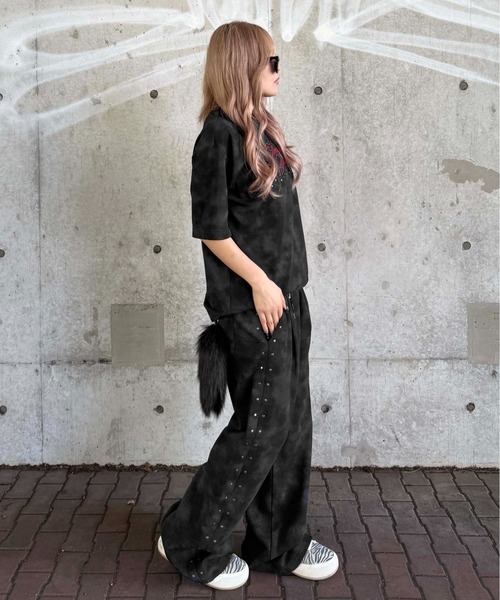 ダート加工スタッズスウェットパンツ