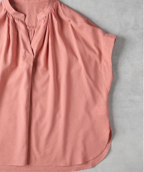 Right-on（ライトオン）の「【HONEYSUCKLE ROSE】リネン混スキッパーブラウス（シャツ/ブラウス・レディース・グリーン/オレンジ/ブラック・M/L）」の19枚目の写真