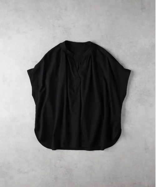 Right-on（ライトオン）の「【HONEYSUCKLE ROSE】リネン混スキッパーブラウス（シャツ/ブラウス・レディース・グリーン/オレンジ/ブラック・M/L）」の14枚目の写真