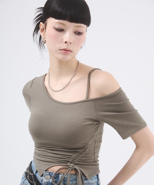 d.i.a.(ダイヤ)の「ワンショルダーギャザーリボントップス(Tシャツ/カットソー・レディース・モカ/カーキ/ホワイト/ブラック・FREE)」の21枚目の写真