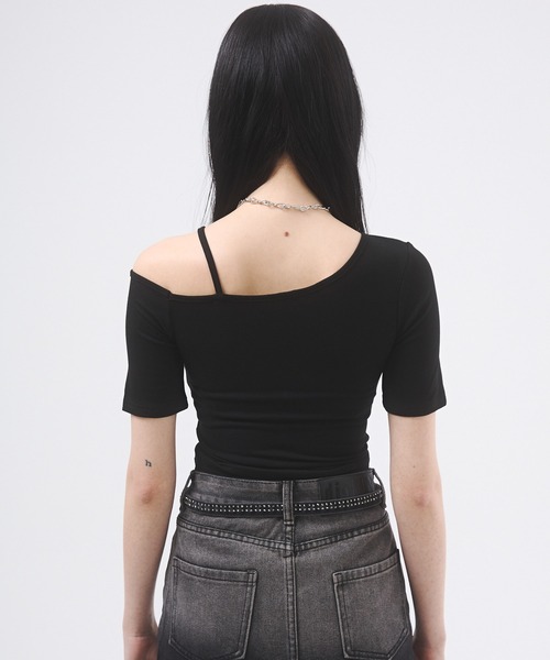 d.i.a.(ダイヤ)の「ワンショルダーギャザーリボントップス(Tシャツ/カットソー・レディース・モカ/カーキ/ホワイト/ブラック・FREE)」の13枚目の写真
