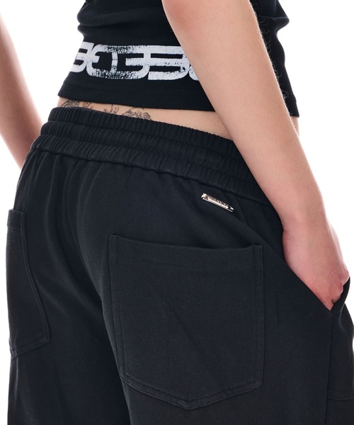 BEEDEN（ビーデン）の「SIMPLY LOOSE SWEAT PANTS（その他パンツ・レディース・ブラック・SMALL/MEDIUM）」の5枚目の写真