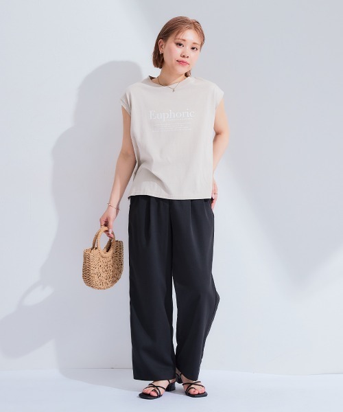 Petitjo（プッチージョ）の「小さいサイズ　【接触冷感・UVカット】フロントロゴフレンチスリーブTシャツ　低身長さん・小柄女性（Tシャツ/カットソー・レディース・ベージュ/ホワイト・PS/PM/PL/PSS）」の13枚目の写真