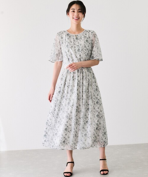 Jayro(ジャイロ)の「楊柳花柄プリントワンピース(ワンピース・レディース・ブラック系その他/ホワイト系その他2・M)」の6枚目の写真