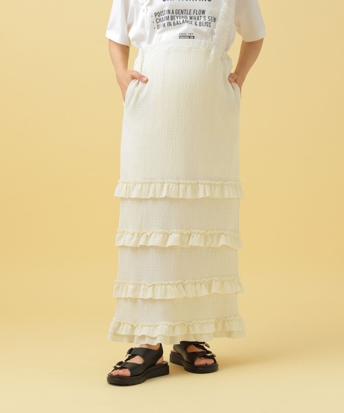 LEPSIM(レプシィム)の「【産前・産後対応】マタニティ/フリルティアードスカート2 498026(マタニティウェア/グッズ・レディース・ブラック/アイボリー/ブルー・FREE)」の1枚目の写真