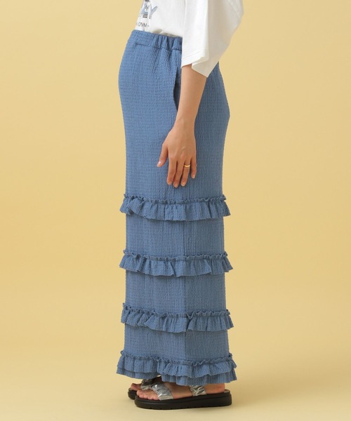 LEPSIM(レプシィム)の「【産前・産後対応】マタニティ/フリルティアードスカート2 498026(マタニティウェア/グッズ・レディース・ブラック/アイボリー/ブルー・FREE)」の14枚目の写真