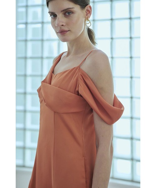 Estella.K(エステラケー)の「Gloria Dress ドレープナローラインドレス(ワンピース・レディース・オレンジ/ライトベージュ/ブラック・FREE)」の10枚目の写真