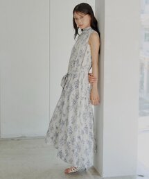 chico チコ　花柄ワンピース(半袖) Chico（チコ）の「【サイズ調整可】小花柄シャーリングロング