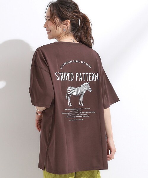 Cutie Blonde（キューティーブロンド）の「【ひんやり/汗ジミ軽減/UVカット】プリントアソート BIG Tシャツ（Tシャツ/カットソー・レディース・チャコール/ホワイト系3/ブラック系3/ダークブラウン系1・00）」の4枚目の写真