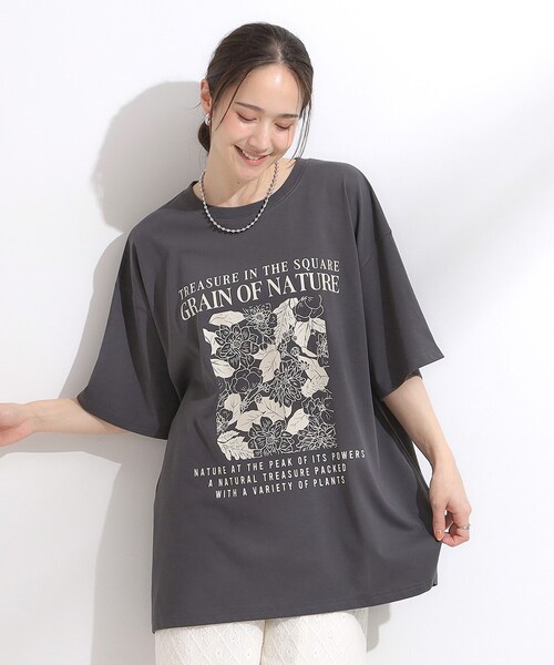 Cutie Blonde（キューティーブロンド）の「【ひんやり/汗ジミ軽減/UVカット】プリントアソート BIG Tシャツ（Tシャツ/カットソー・レディース・チャコール/ホワイト系3/ブラック系3/ダークブラウン系1・00）」の17枚目の写真