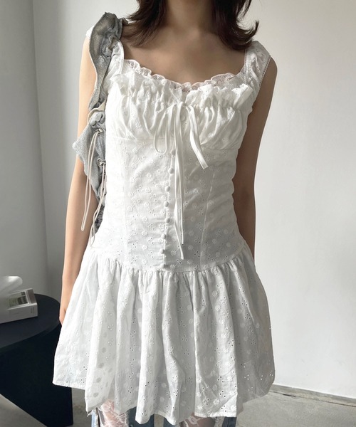Jewelobe(ジュエローブ)の「コットンレースコルセットディテールチュニック(チュニック・レディース・ホワイト/ブラック/ピンク・FREE)」の4枚目の写真