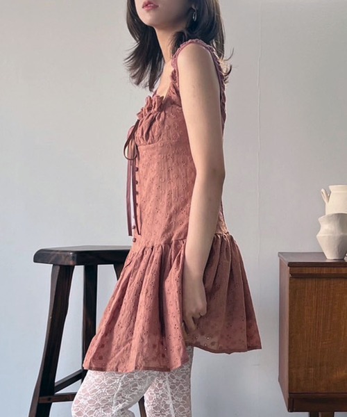 Jewelobe(ジュエローブ)の「コットンレースコルセットディテールチュニック(チュニック・レディース・ホワイト/ブラック/ピンク・FREE)」の12枚目の写真