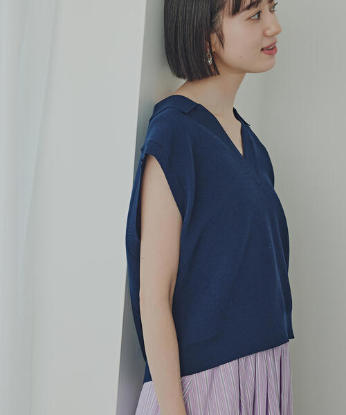 N.(N. Natural Beauty Basic)(エヌエヌナチュラルビューティーベーシック)の「スキッパーポロニットベスト(ポロシャツ・レディース・ブルー/ベージュ/ネイビー・MEDIUM)」の3枚目の写真