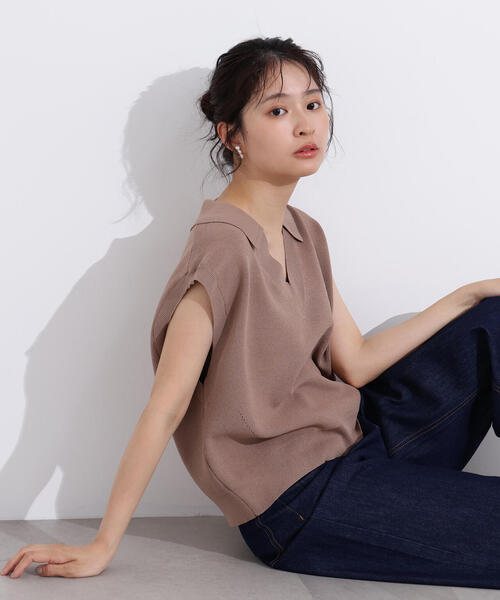 N.(N. Natural Beauty Basic)(エヌエヌナチュラルビューティーベーシック)の「スキッパーポロニットベスト(ポロシャツ・レディース・ブルー/ベージュ/ネイビー・MEDIUM)」の5枚目の写真