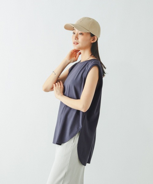 GLOBAL WORK（グローバルワーク）の「汗染み軽減シフォンノースリーブ/497054（Tシャツ/カットソー・レディース・ブラック/ネイビー/ダークブラウン/グレイッシュベージュ・MEDIUM/LARGE）」の4枚目の写真