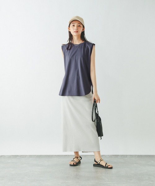 GLOBAL WORK（グローバルワーク）の「汗染み軽減シフォンノースリーブ/497054（Tシャツ/カットソー・レディース・ブラック/ネイビー/ダークブラウン/グレイッシュベージュ・MEDIUM/LARGE）」の20枚目の写真