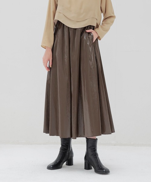DRESSLAVE(ドレスレイブ)の「bright coating gather skirt(ブライトコーティングギャザースカート)(スカート・レディース・ブラウン/シルバー・38)」の1枚目の写真