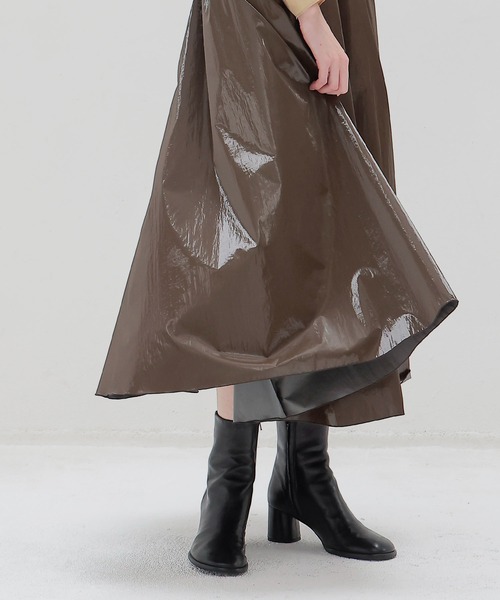 DRESSLAVE(ドレスレイブ)の「bright coating gather skirt(ブライトコーティングギャザースカート)(スカート・レディース・ブラウン/シルバー・38)」の7枚目の写真