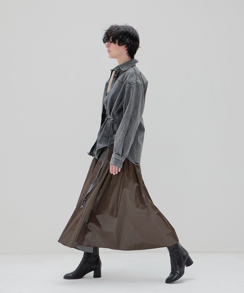 DRESSLAVE(ドレスレイブ)の「bright coating gather skirt(ブライトコーティングギャザースカート)(スカート・レディース・ブラウン/シルバー・38)」の11枚目の写真