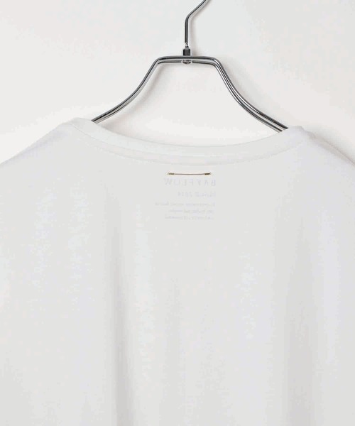 BAYFLOW（ベイフロー）の「[接触冷感/汗臭・汗ジミ軽減]コンパクトファンクションノースリーブT（Tシャツ/カットソー・レディース・ホワイト/ブラック/モカ・SMALL/MEDIUM）」の14枚目の写真