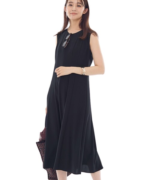 INDIVI(インディヴィ)の「【美シルエット】ノースリーブワンピース(ワンピース・レディース・ブラウン系/ブラック/ダークグレー・40/38/36/15 /13/05)」の9枚目の写真