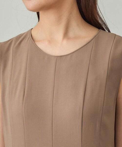 INDIVI(インディヴィ)の「【美シルエット】ノースリーブワンピース(ワンピース・レディース・ブラウン系/ブラック/ダークグレー・40/38/36/15 /13/05)」の20枚目の写真