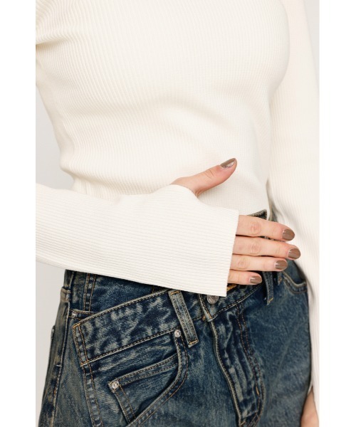 SLY(スライ)の「【2サイズ展開】BASIC HG RIB TOPS ベーシック ハイゲージ リブ トップス 秋服(ニット/セーター・レディース・杢グレー/アイボリー/ブラック/ピンク・1/2)」の14枚目の写真