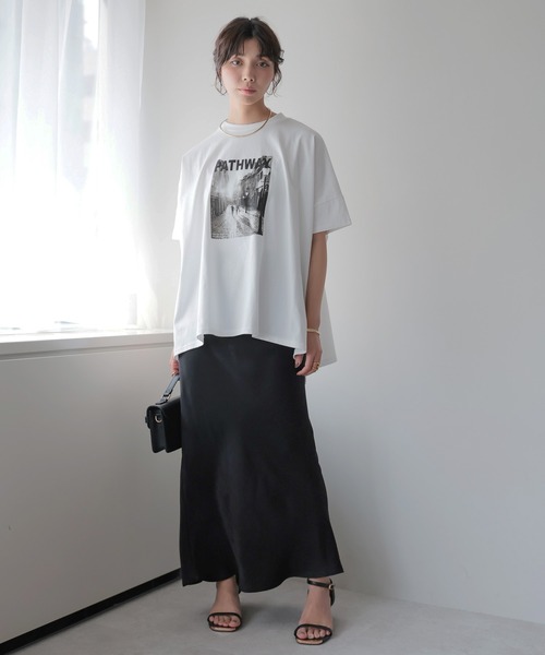 SOTT（ソット）の「PATHWAY Photo BIGT-shirt/PATHWAYフォトBIGTシャツ（Tシャツ/カットソー・レディース・チャコールグレー/オフホワイト/ブラック・FREE）」の22枚目の写真