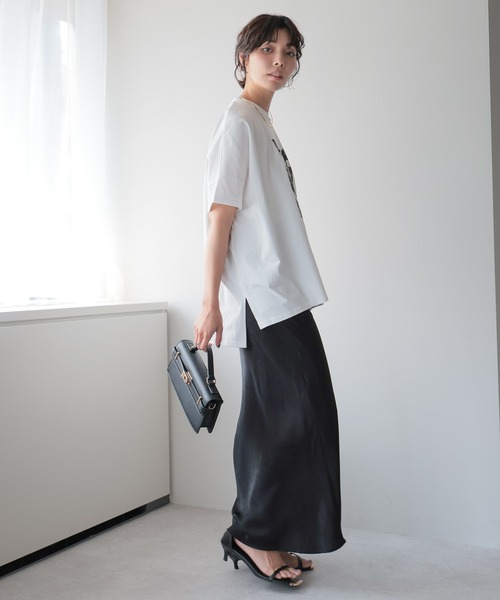 SOTT（ソット）の「PATHWAY Photo BIGT-shirt/PATHWAYフォトBIGTシャツ（Tシャツ/カットソー・レディース・チャコールグレー/オフホワイト/ブラック・FREE）」の21枚目の写真